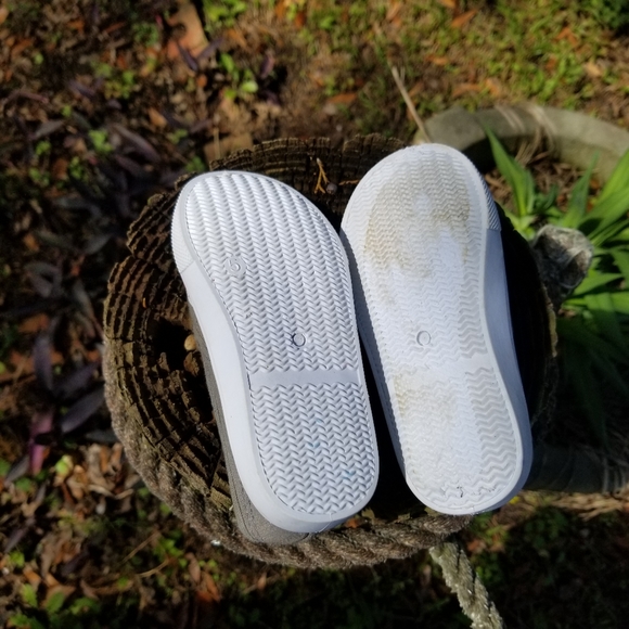 Baby shark shoes, Swiggles, sz 5 in very good condition. - Picture 6 of 10